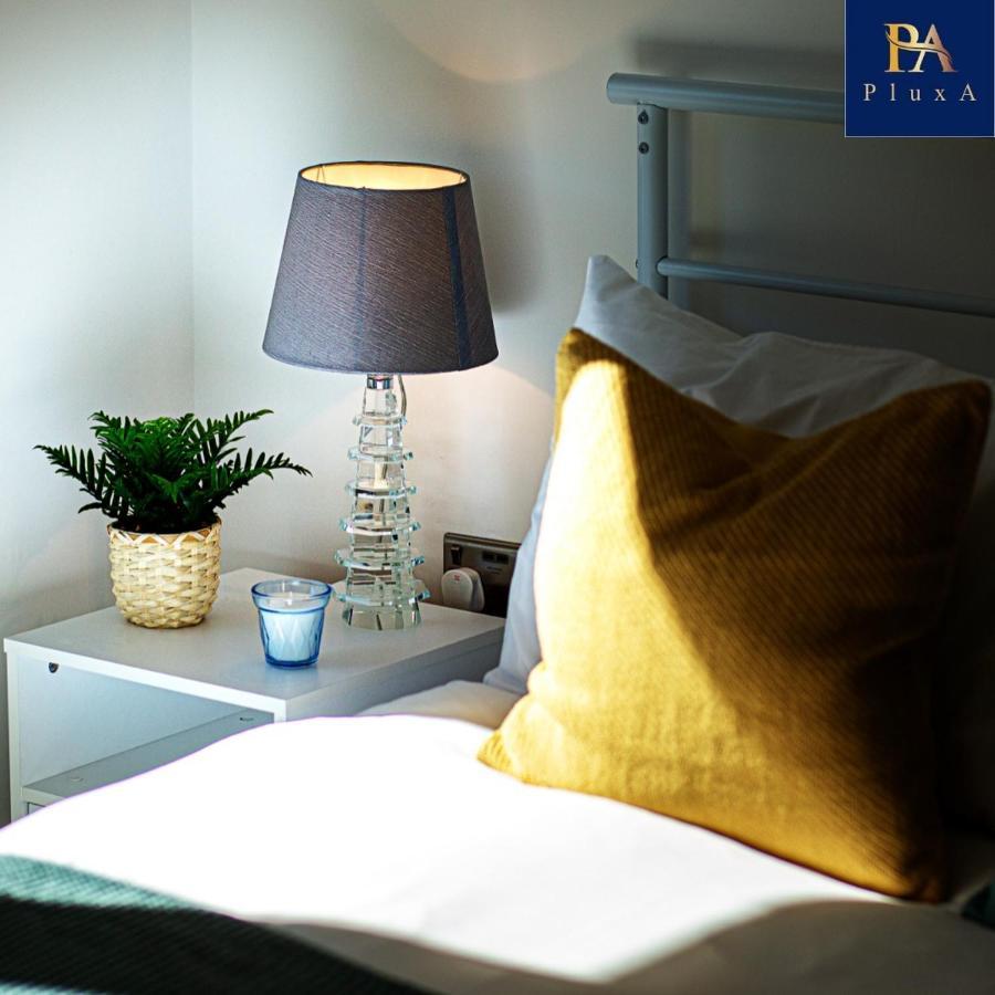 Pluxa Vivid Veranda Beautiful City Centre Apartment With Free Parking Birmingham Esterno foto