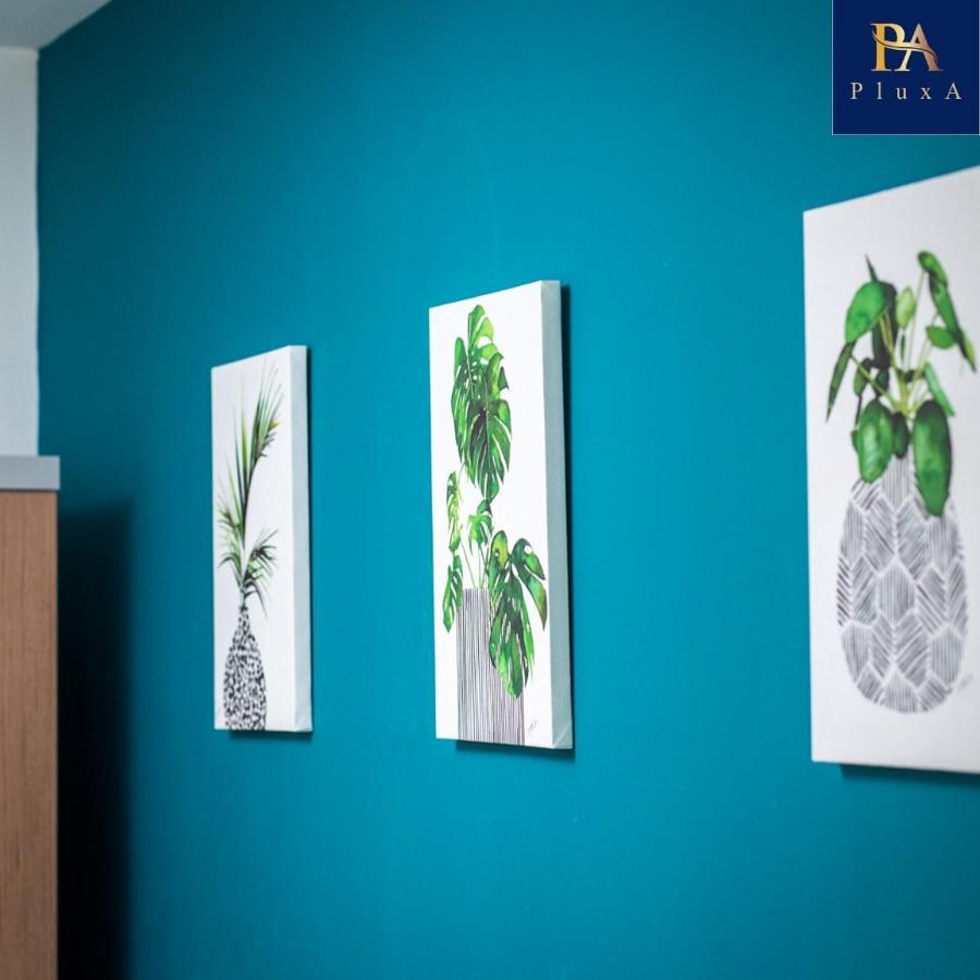 Pluxa Vivid Veranda Beautiful City Centre Apartment With Free Parking Birmingham Esterno foto
